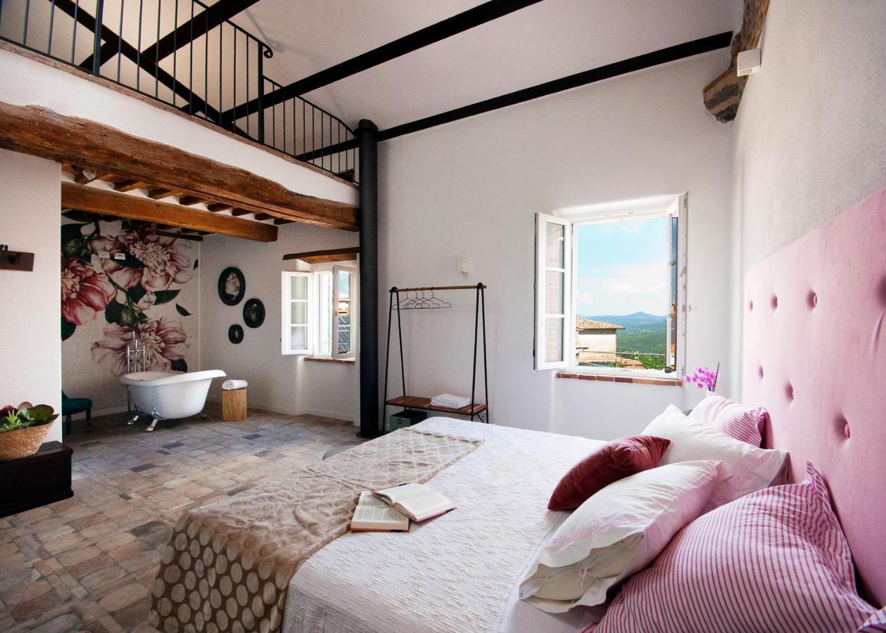 Ciciano Agriturismo La Via Dell'Oliviera מראה חיצוני תמונה